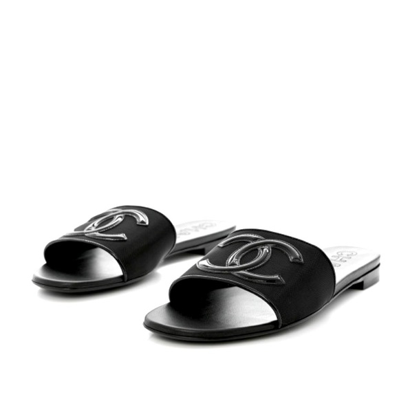 ❌SOLD!!❌ New CHANEL black mesh slides - Picture 2 of 3